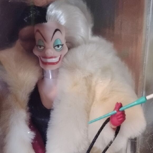 Disney Villains Cruella De Vil Plush Set - Vintage Collection - Picture 6 of 6